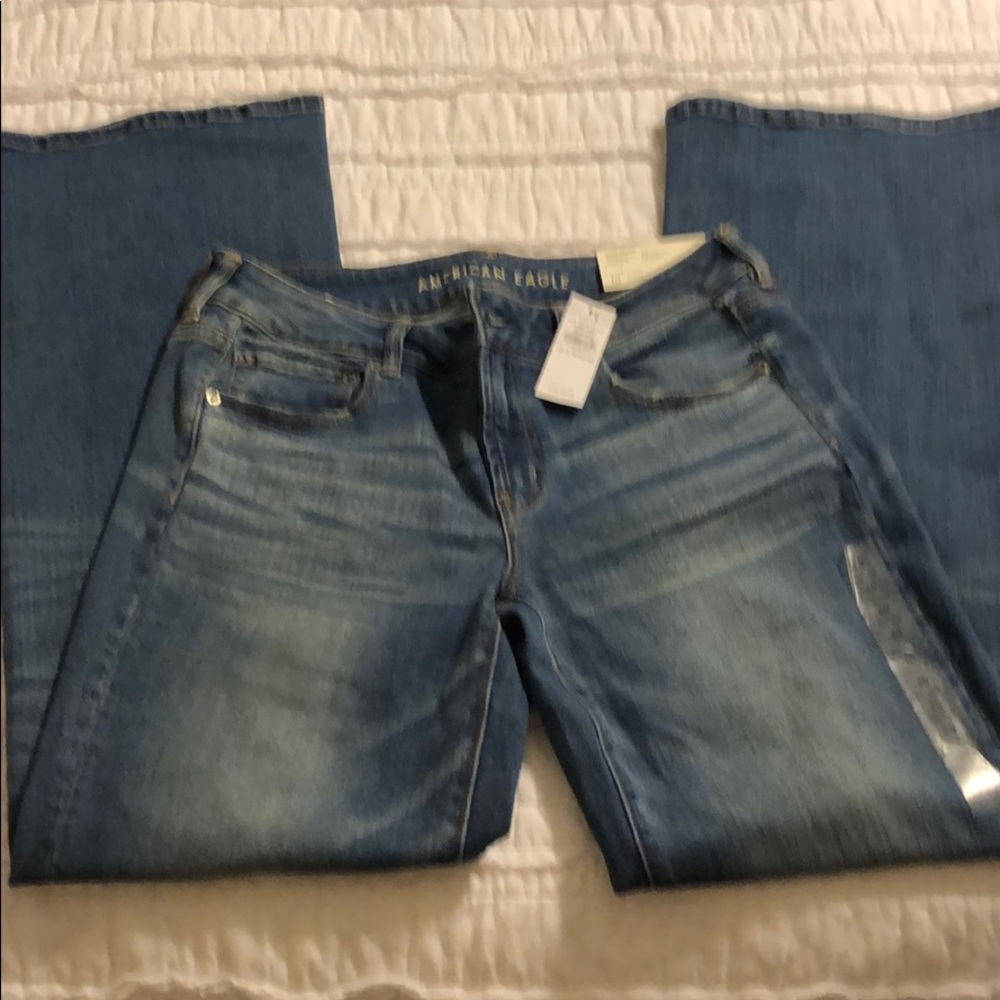 American eagle favorite boyfriend jeans
